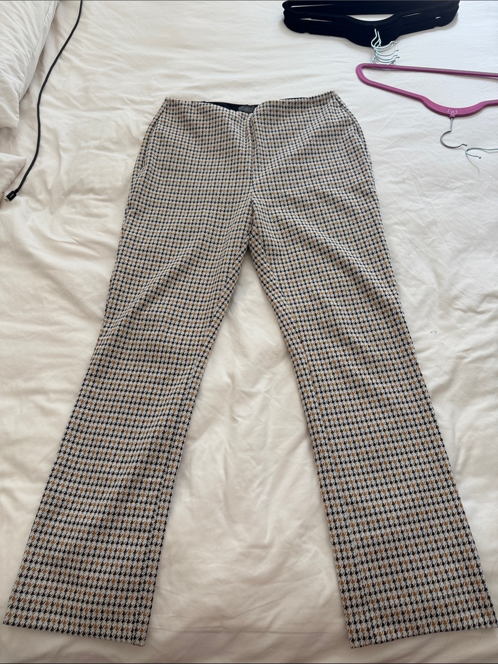 Lysse Beige Black Houndstooth Trousers